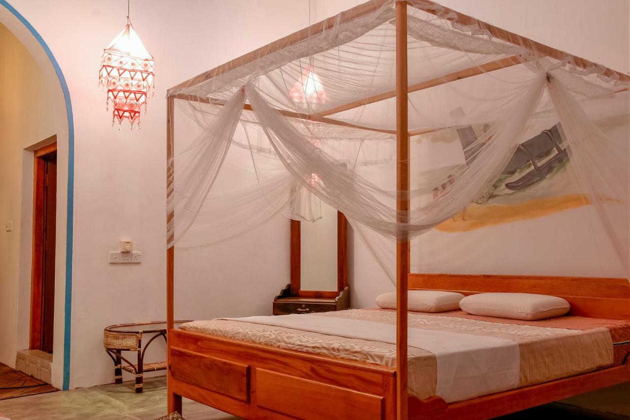 Badolina Kingdom Hotel Аругам Бей Екстериор снимка
