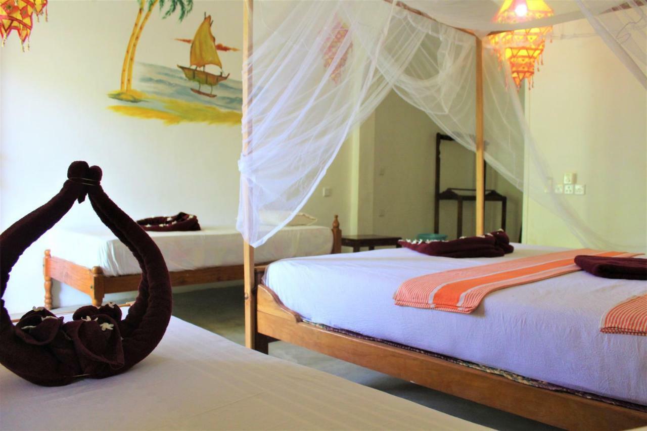Badolina Kingdom Hotel Аругам Бей Екстериор снимка